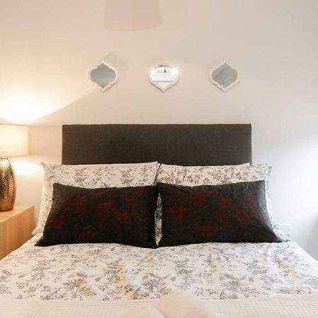 Berkshire Apartment 11Helena House Lux Studio Apartment Reading Extérieur photo