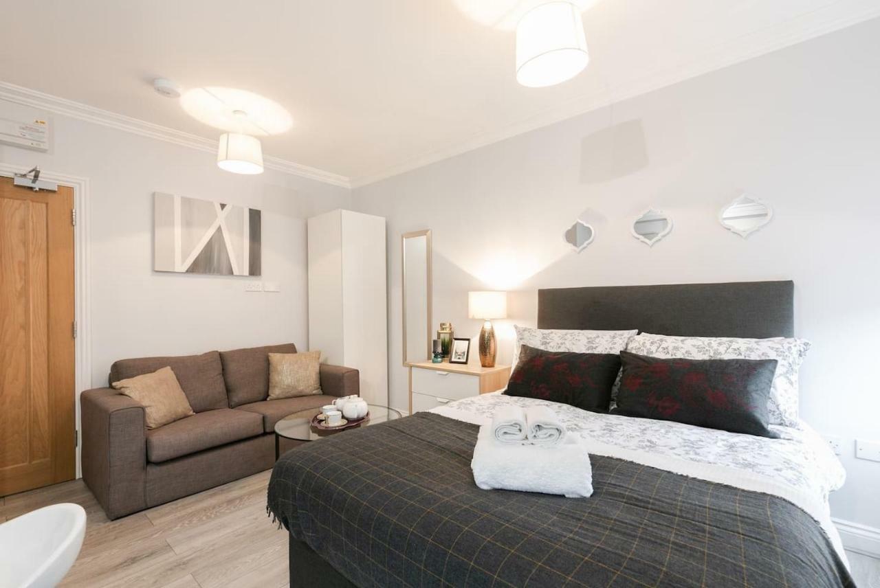 Berkshire Apartment 11Helena House Lux Studio Apartment Reading Extérieur photo