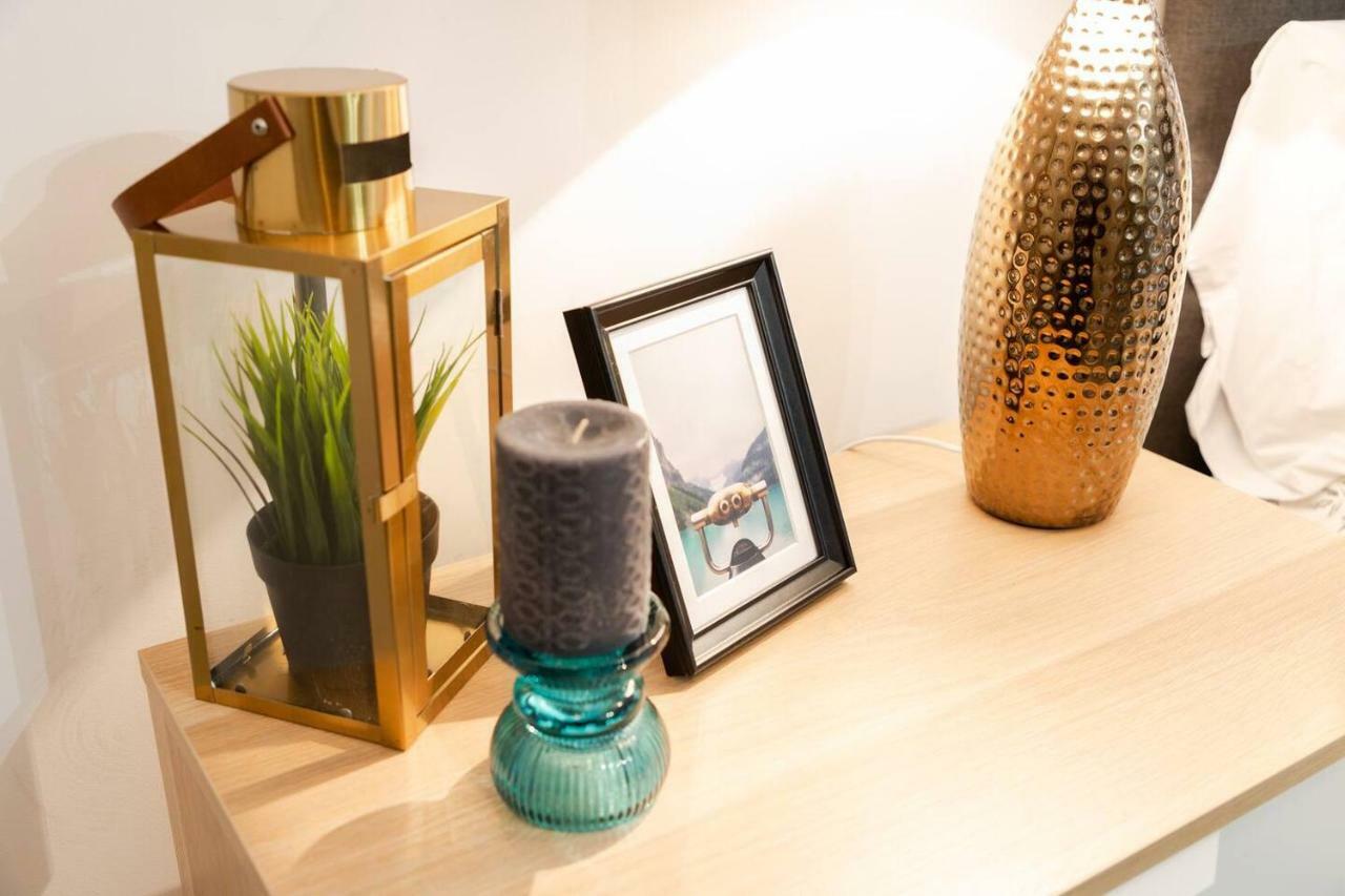 Berkshire Apartment 11Helena House Lux Studio Apartment Reading Extérieur photo